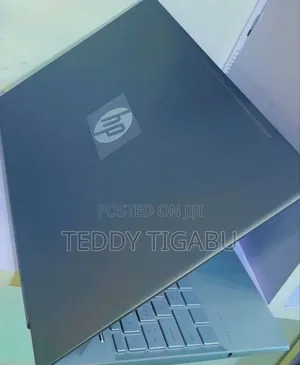 New Laptop HP Pavilion 15 8GB Intel Core I5 SSD 128GB