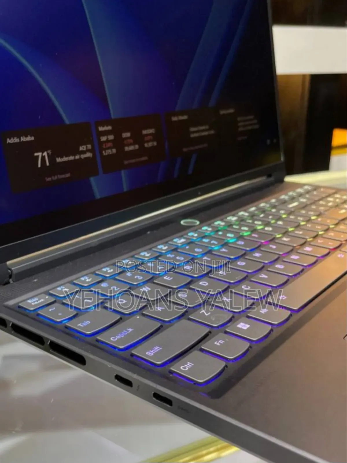 New Laptop Lenovo Yoga 7i 16GB Intel Core I7 SSD 512GB