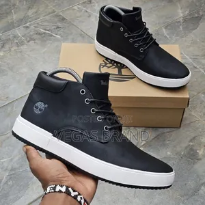 Photo - Timberland Boots High Top Black Master Quality Shoes
