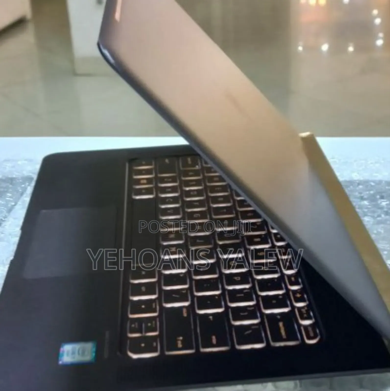 New Laptop HP Spectre 8GB Intel Core I7 SSD 256GB