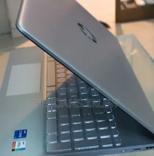 New Laptop HP Stream Notebook 8GB Intel Core I7 SSD 512GB