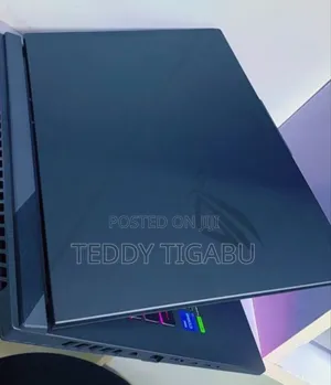 Photo - New Laptop Asus ROG Strix G16 G614 16GB Intel Core I7 SSD 1T