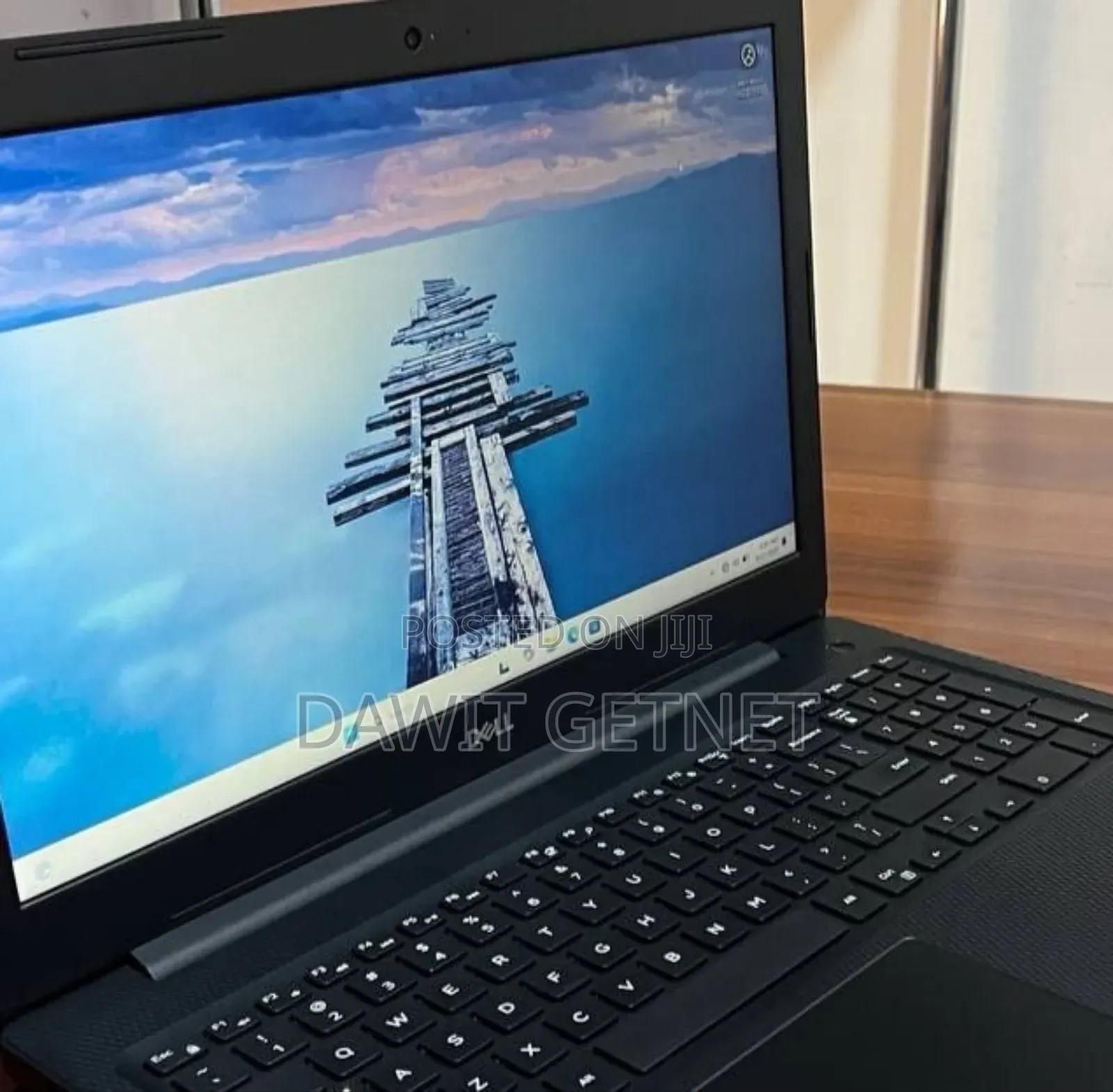 New Laptop Dell Inspiron 15 8GB Intel Core I5 SSD 1T