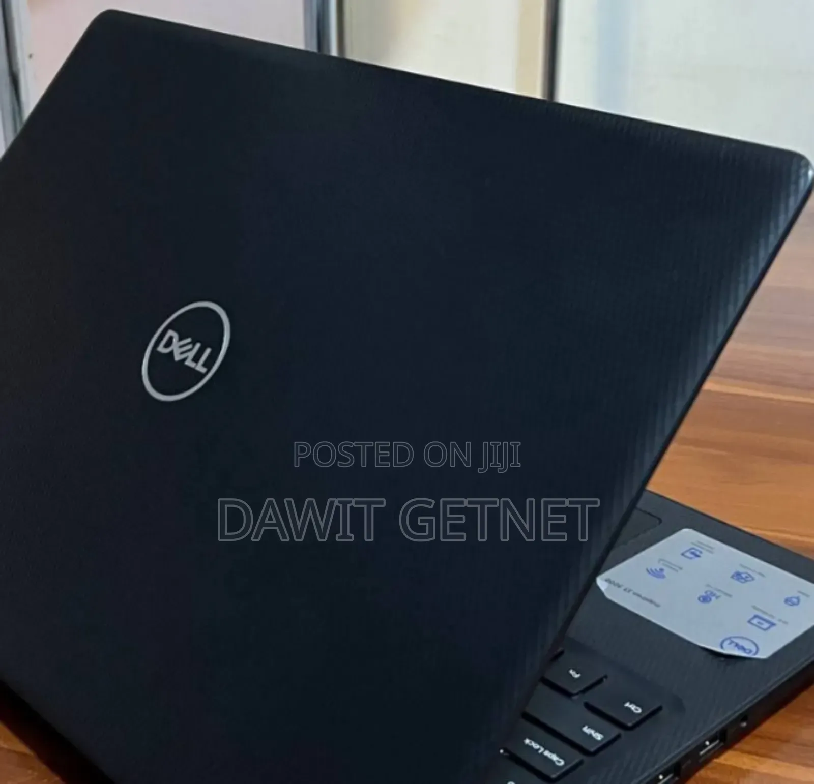 New Laptop Dell Inspiron 15 8GB Intel Core I5 SSD 1T