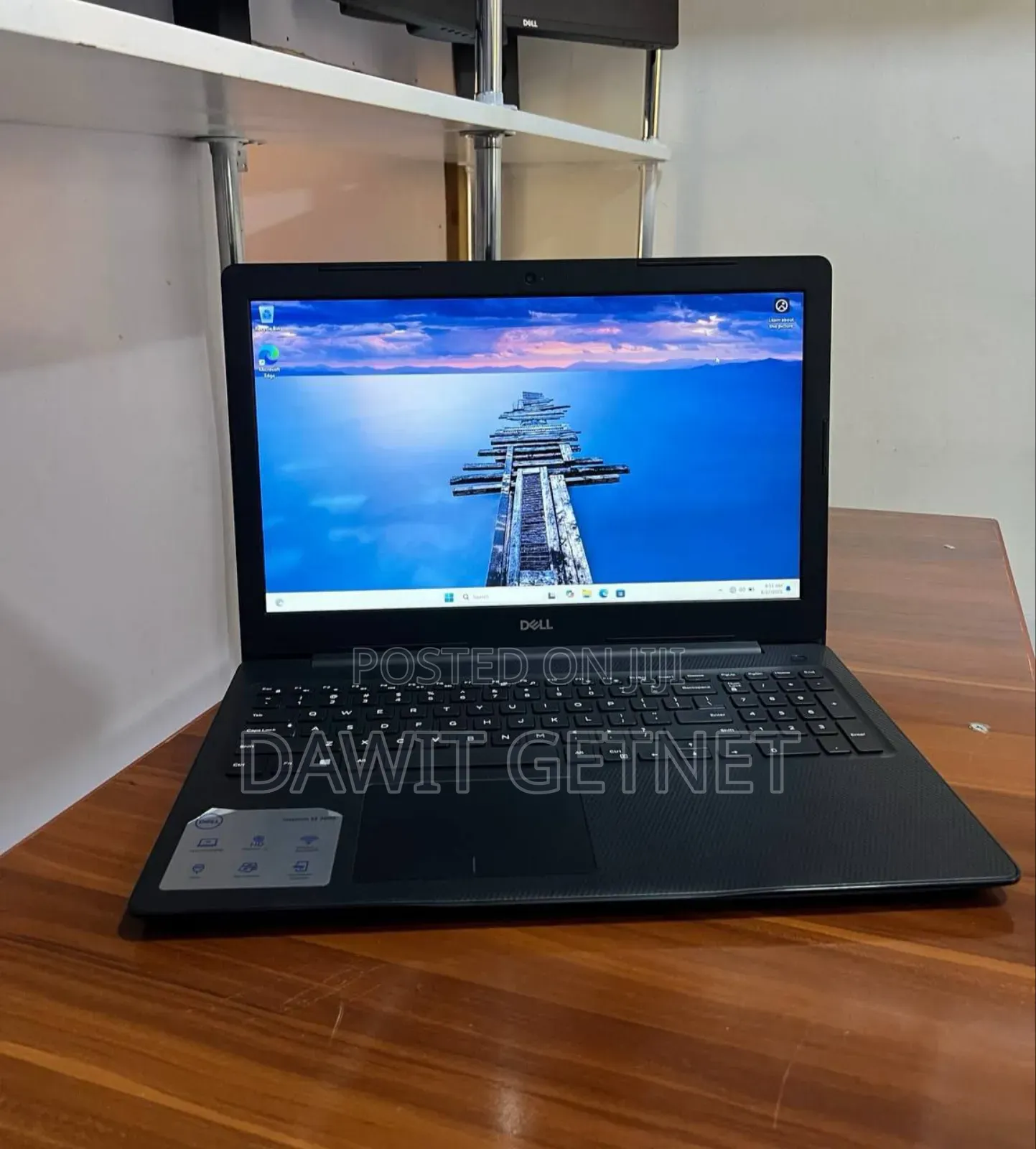 New Laptop Dell Inspiron 15 8GB Intel Core I5 SSD 1T