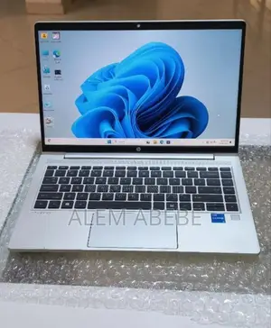 Photo - Laptop HP ProBook 440 G8 16GB Intel Core I5 SSD 512GB