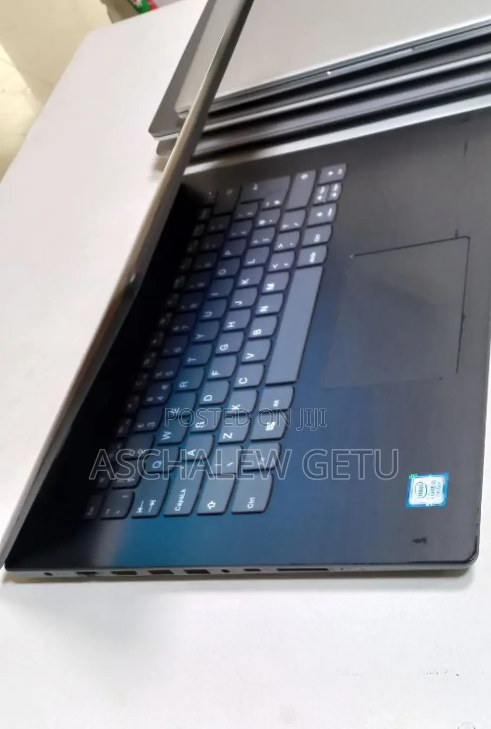 New Laptop Lenovo Ideapad 3 4GB Intel Core I5 HDD 1T