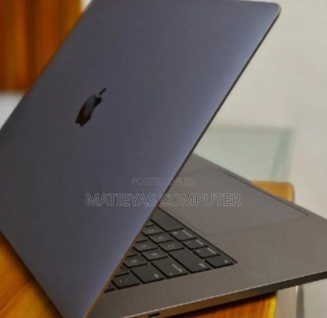 New Laptop Apple MacBook Pro 2019 64GB Intel Core I9 SSD 512GB