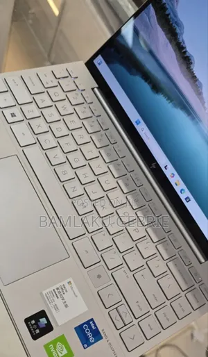 New Laptop HP Envy X2 16GB Intel Core I5 SSD 512GB