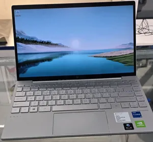 New Laptop HP Envy X2 16GB Intel Core I5 SSD 512GB