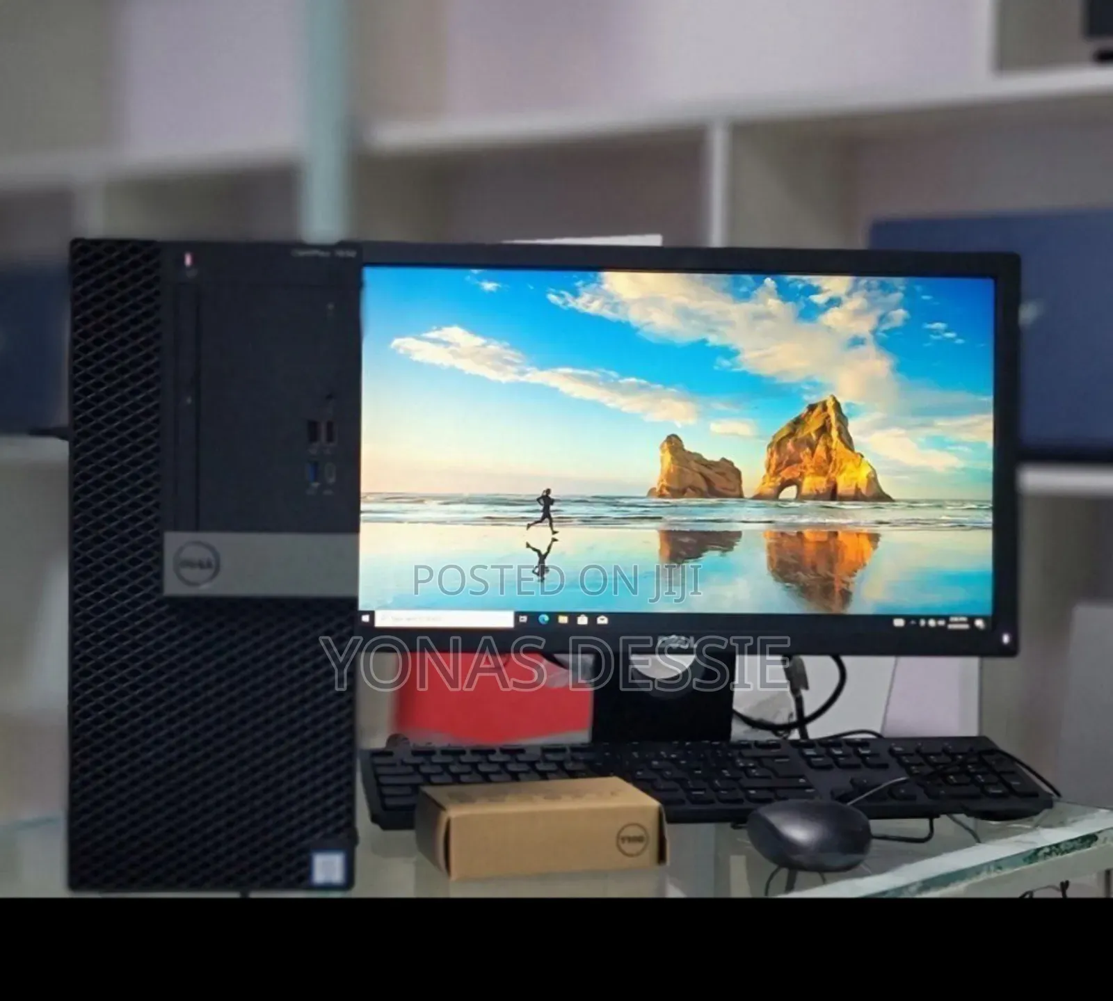 Desktop Computer Dell Optiplex 3090 8GB Intel Core i5 HDD 1T