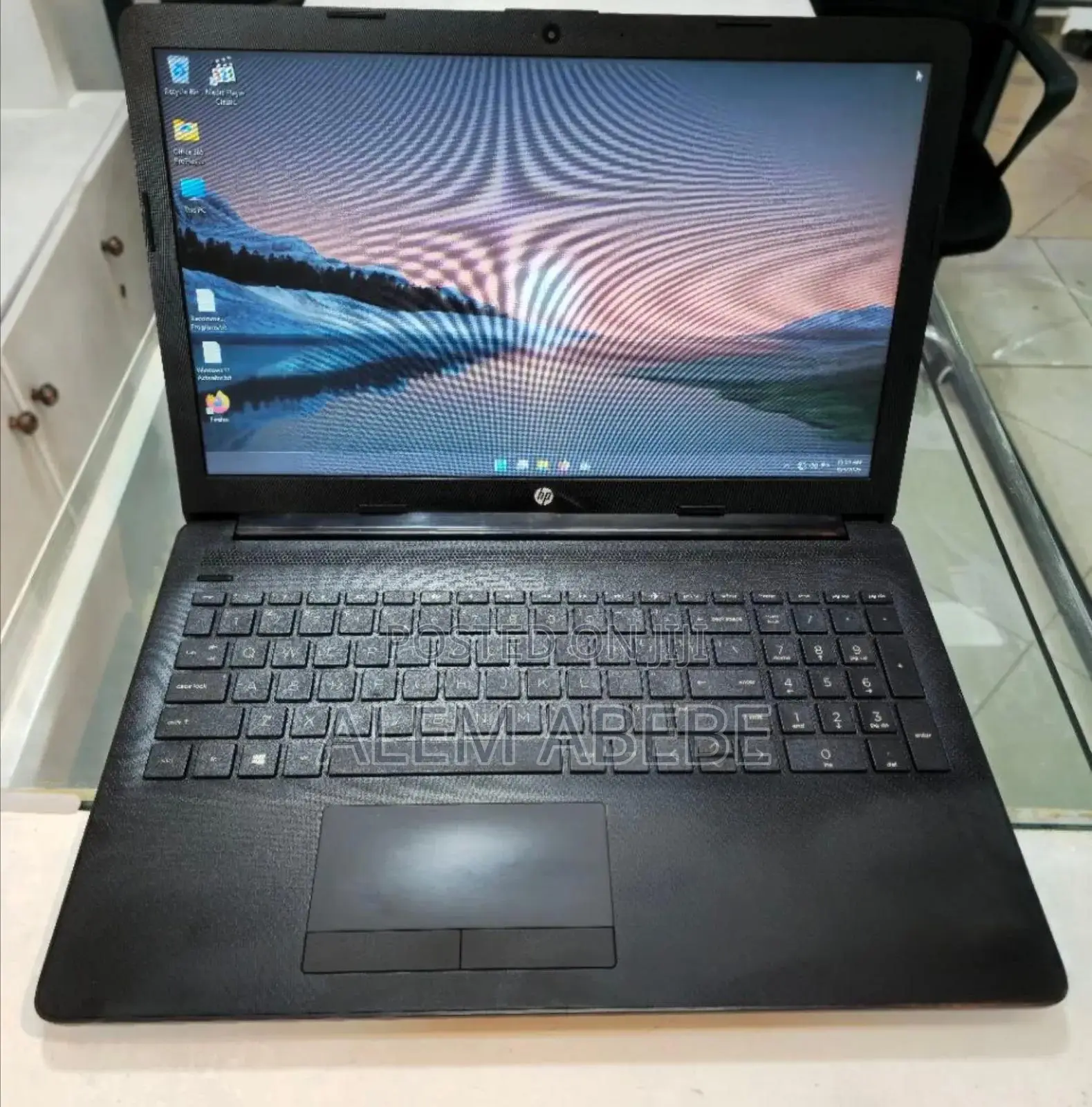 New Laptop HP Stream Notebook 8GB Intel Core I5 SSD 256GB