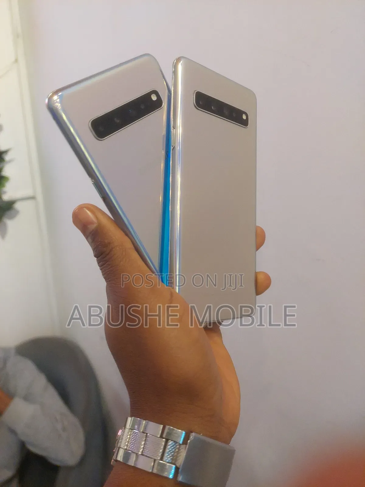 New Samsung Galaxy S10 5G 256 GB White
