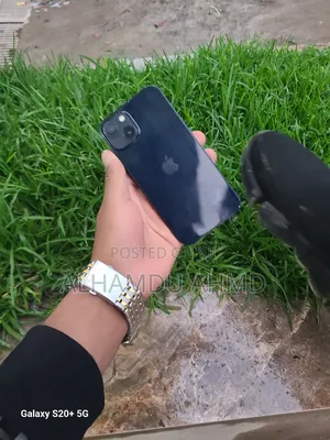 Apple iPhone 13 128 GB