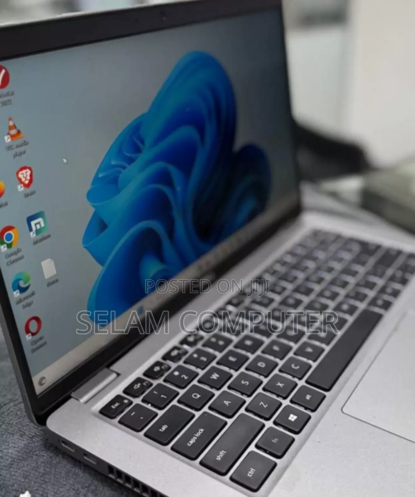 New Laptop Dell Latitude 5310 16GB Intel Core I5 SSD 256GB