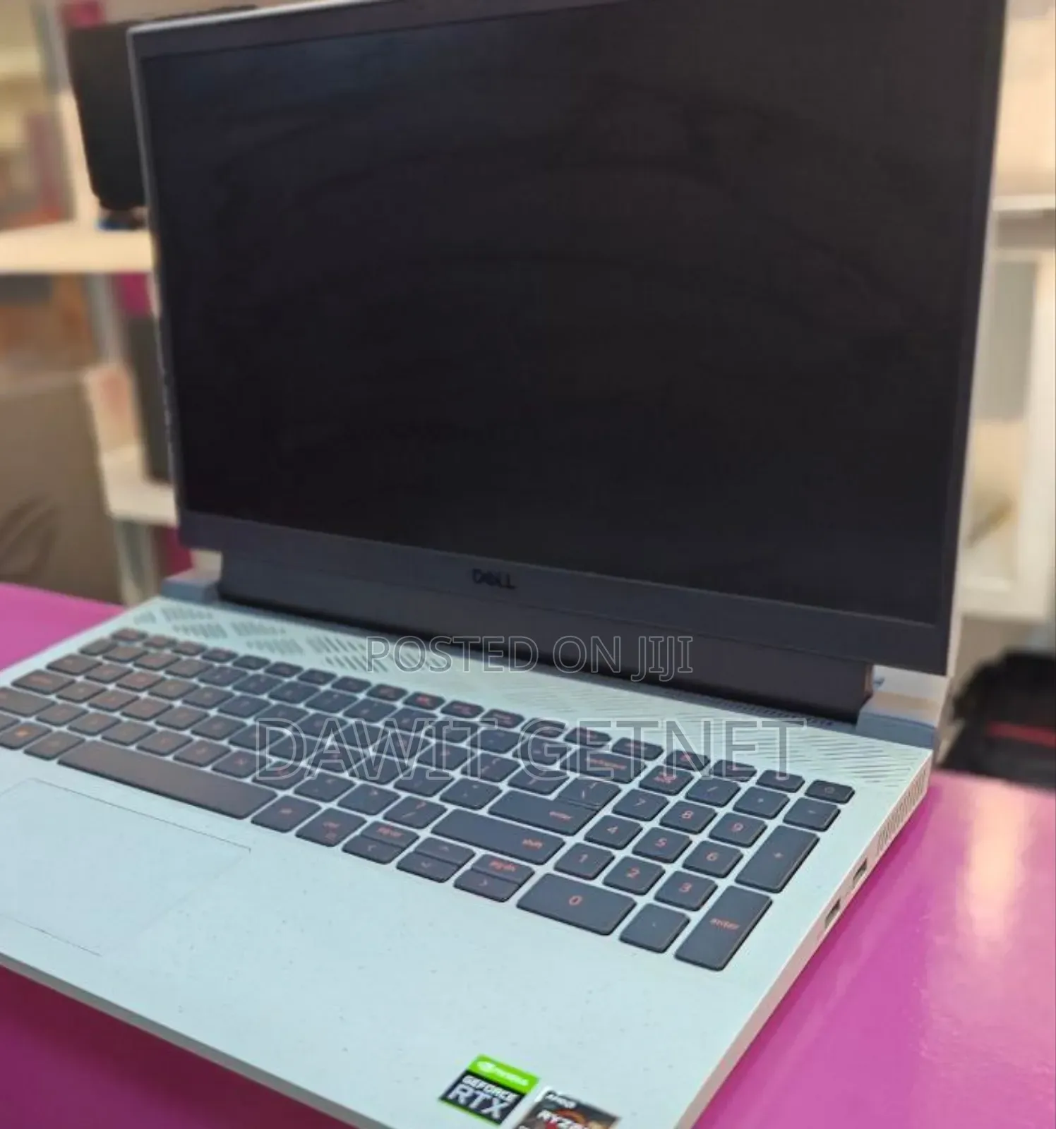 New Laptop Dell G15 5511 16GB AMD Ryzen 7 SSD 512GB