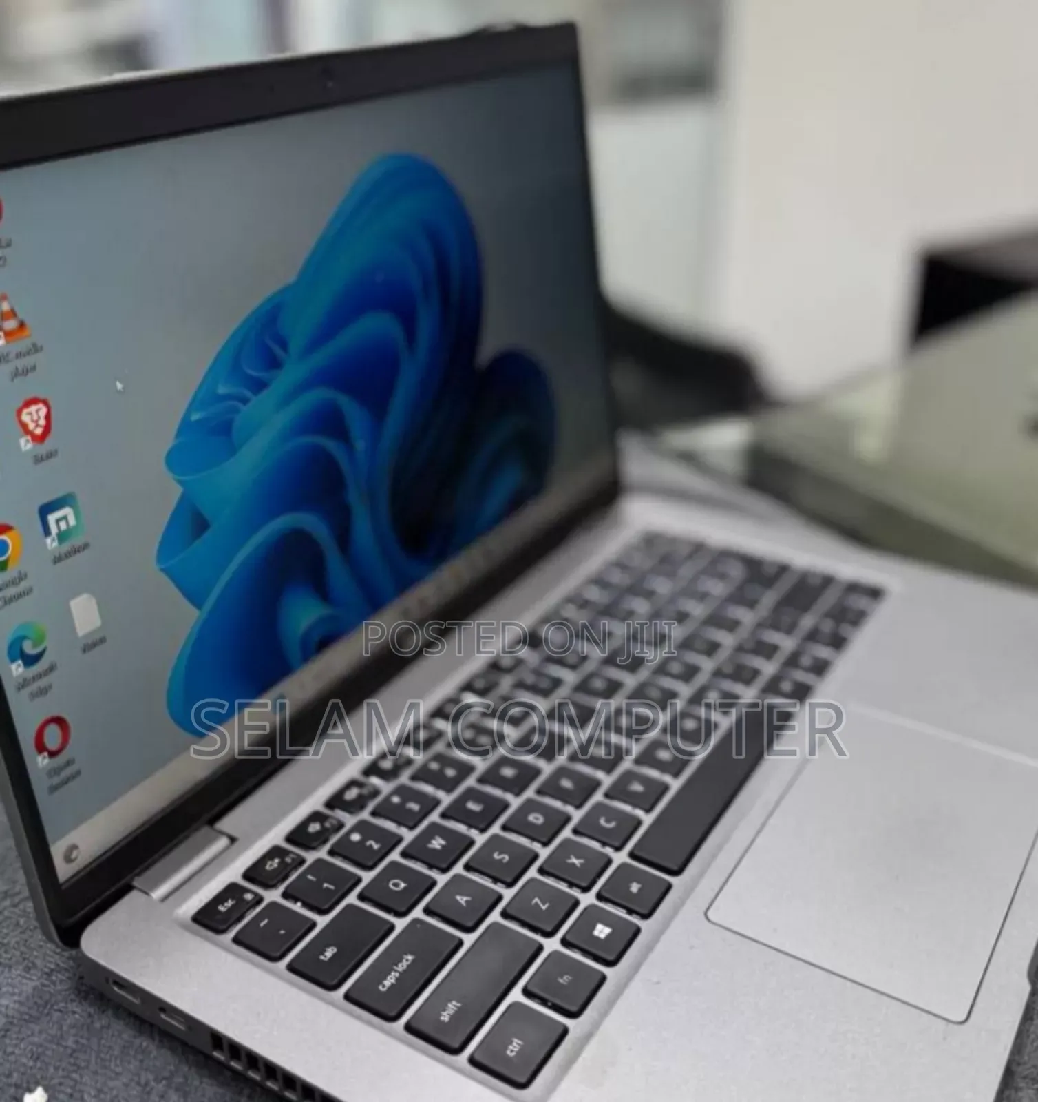 New Laptop Dell Latitude 5310 16GB Intel Core I5 SSD 256GB