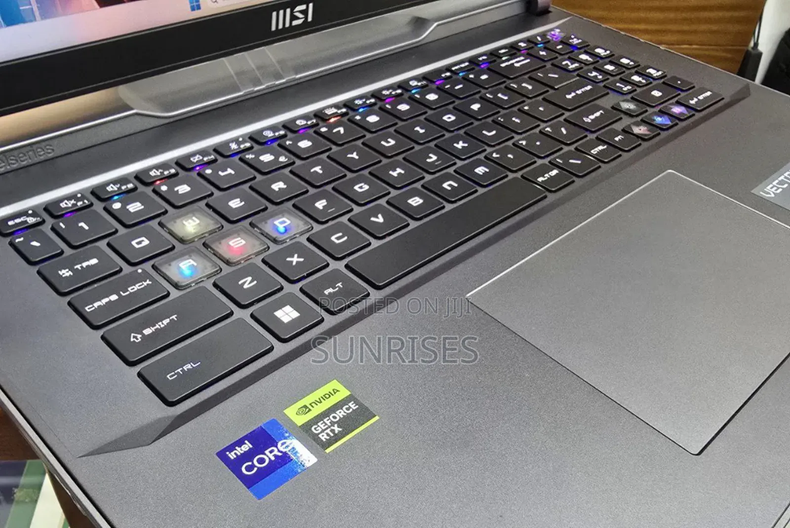 New Laptop MSI Vector GP68 HX 13V 16GB Intel Core I9 SSD 1T