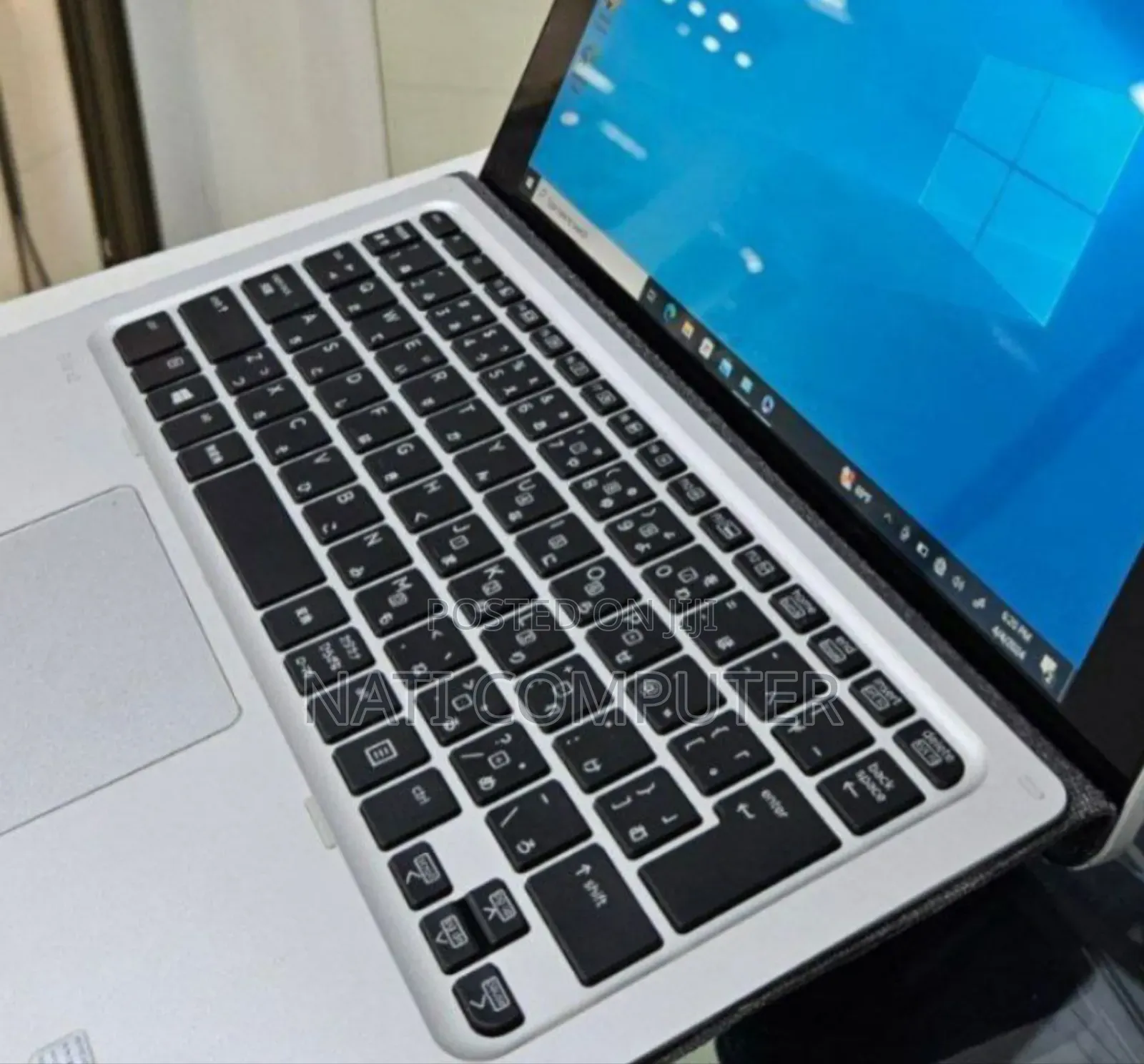 New Laptop HP Envy X360 15z 8GB Intel Core I7 SSD 256GB