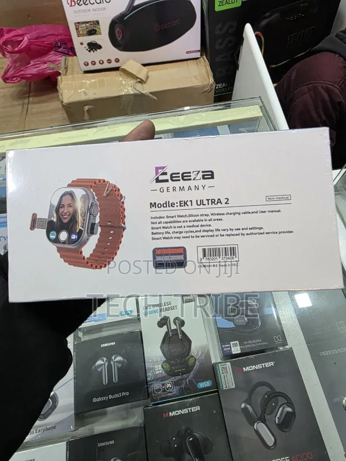 Eeeza Ek1 Ultra 2 Smartwatch - Your All-in-One Connectivity Hub!