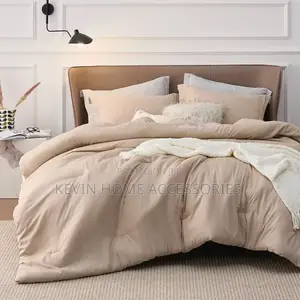 Photo - ኮምፈርት Quality Cotton Comforter
