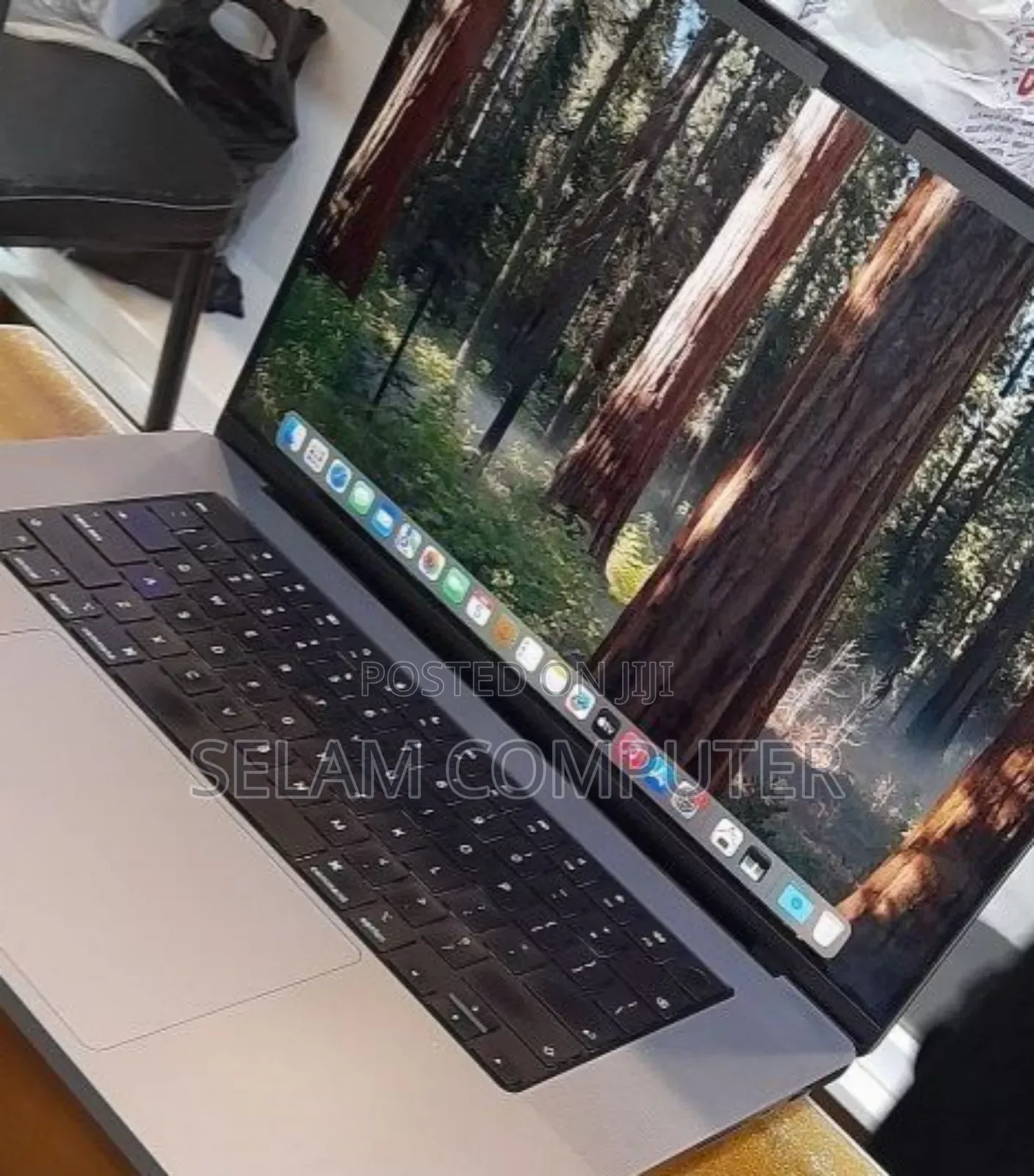 New Laptop Apple MacBook Pro M1 16GB Apple M1 SSD 1T