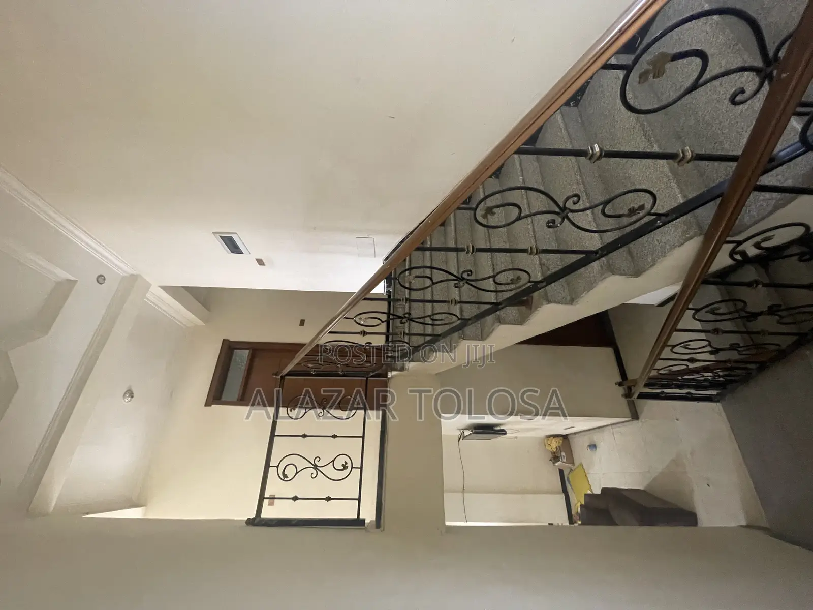 9bdrm House in Sheger, Nifas Silk-Lafto for sale