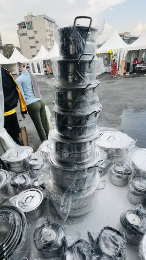 Photo - Pots 7 Piece