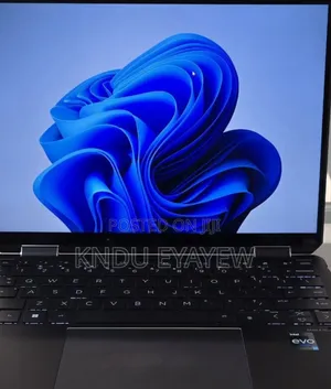 Photo - New Laptop HP Spectre 16GB Intel Core I7 SSD 1T