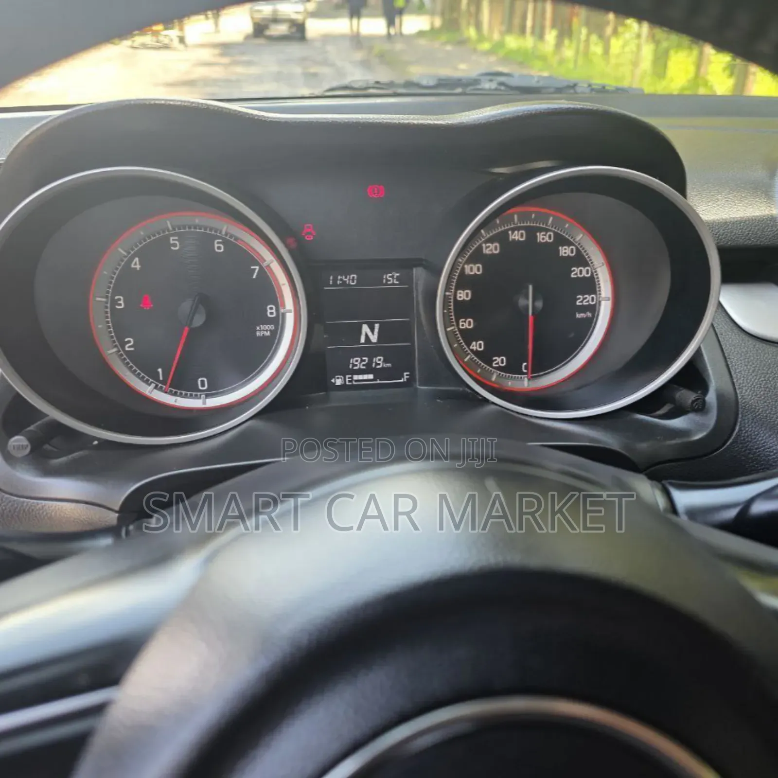 Suzuki Swift 2022 White