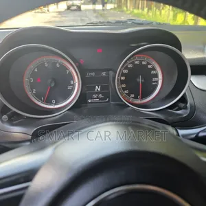 Suzuki Swift 2022 White