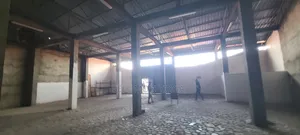 የሚከራይ መጋዘን