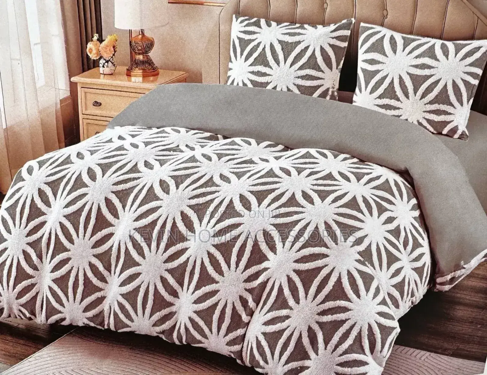 ኮምፈርት Origional Quality Comforters