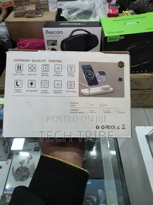 Sanen 3 in 1 Wireless Charger for Phone, Earpods and Smart Watches.