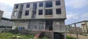 ለሺያጭ የቀረበ መጋዘን