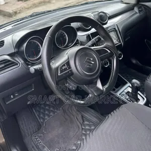 Suzuki Swift 2022 Silver