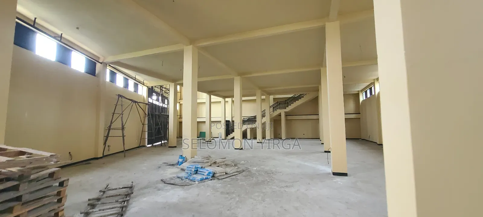 የከራይ መጋዘን ቃሊቲ