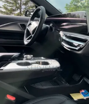 Cadillac Lyriq 2024 Matt Black