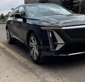 Cadillac Lyriq 2024 Matt Black