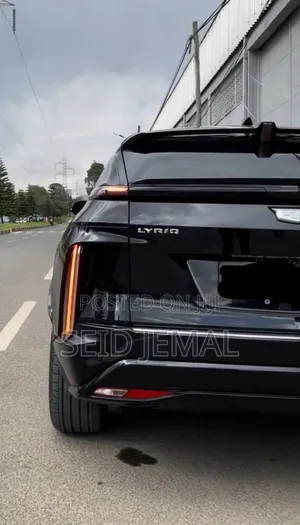 Cadillac Lyriq 2024 Matt Black