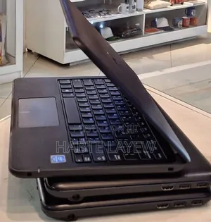 New Laptop Dell Latitude 5310 8GB Intel Xeon SSD 128GB