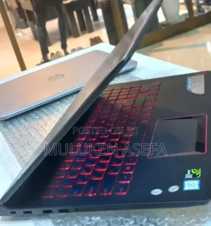 New Laptop Lenovo Legion Y520 16GB Intel Core I7 SSD 1T