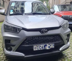 Photo - Toyota Raize 2022 Silver