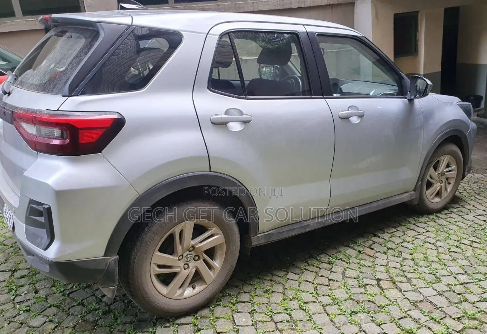 Toyota Raize 2022 Silver