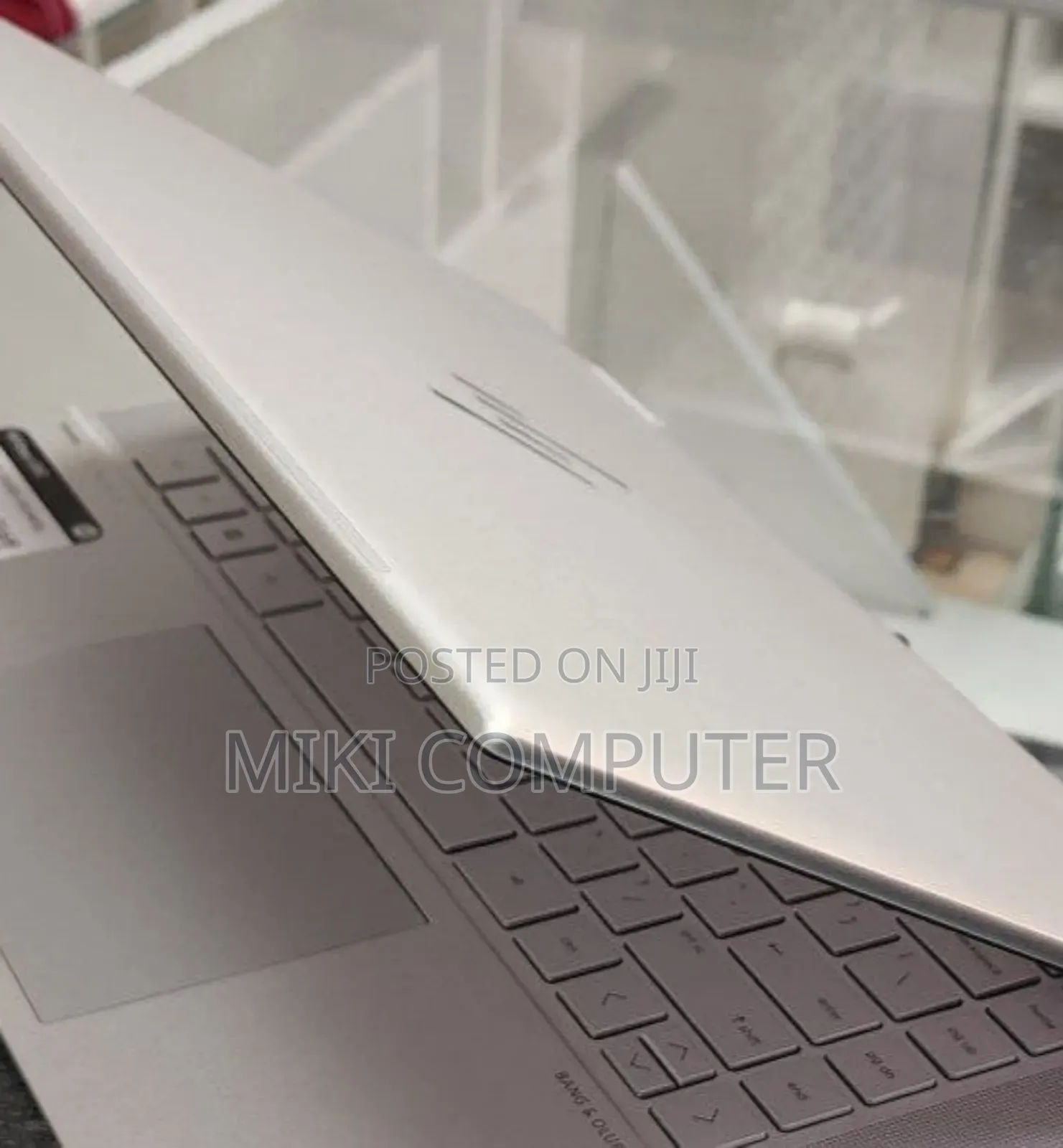 New Laptop HP Envy X360 8GB Intel Core I5 SSD 512GB