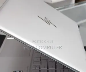 New Laptop HP Envy X360 8GB Intel Core I5 SSD 512GB