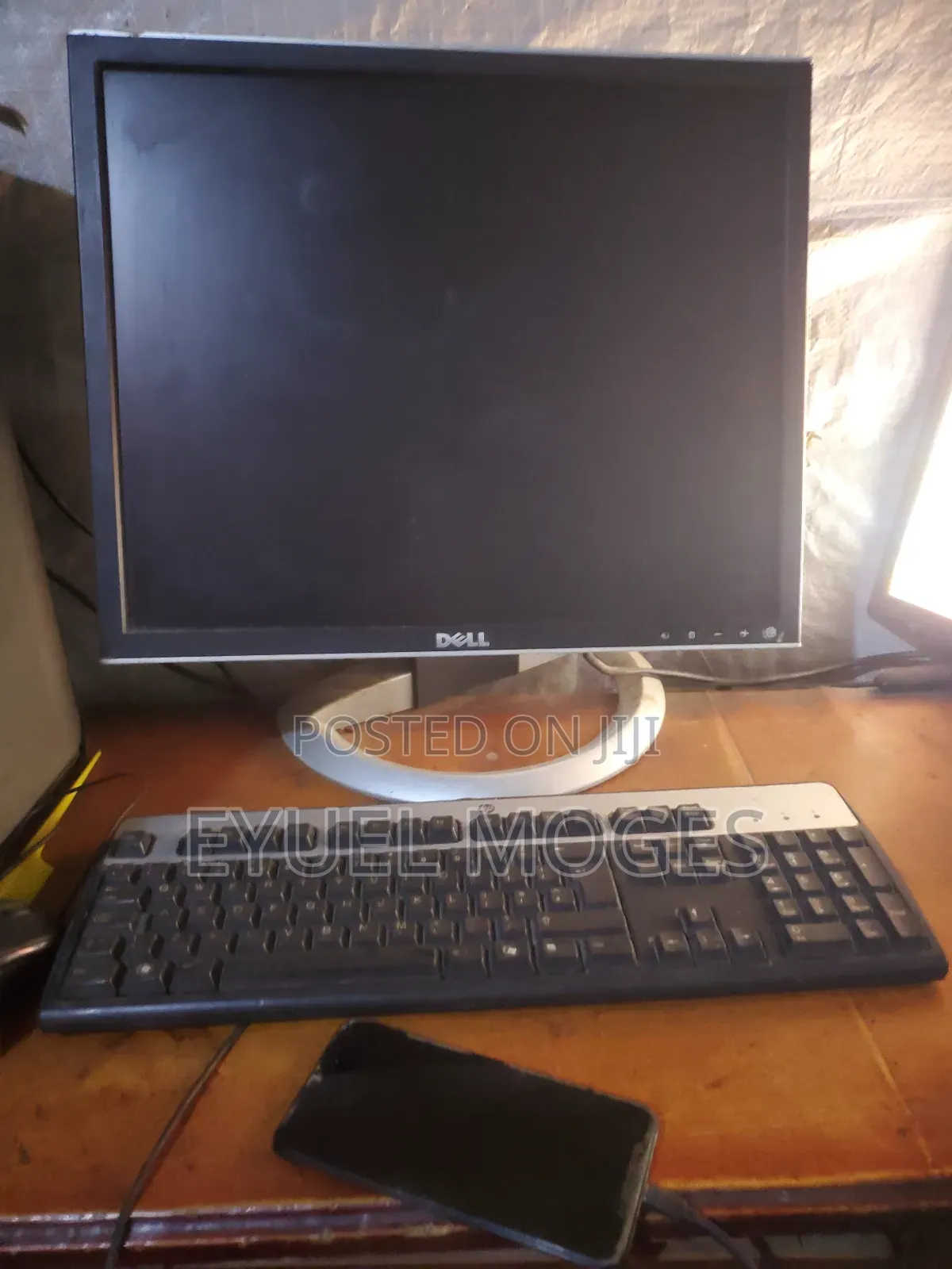 Desktop Computer Dell OptiPlex 7050 4GB Intel Core 2 Quad SSD 512GB