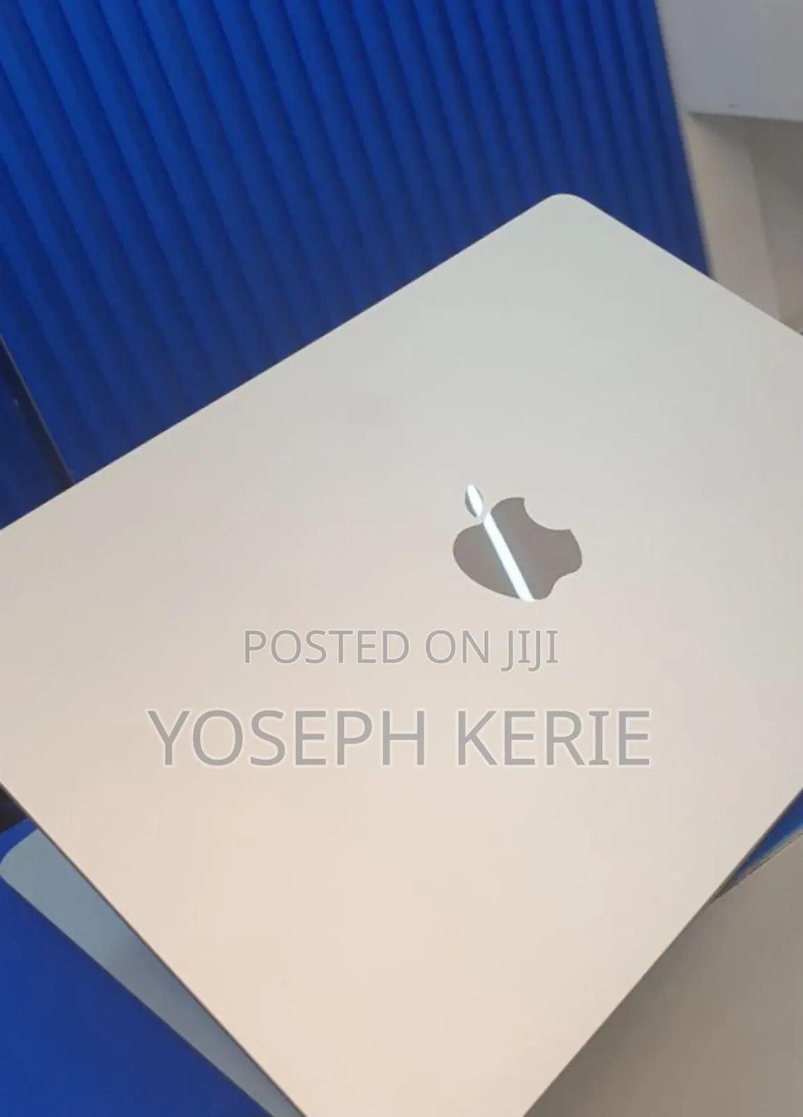 New Laptop Apple MacBook Air 2025 M4 13-Inch 16GB Apple M4 SSD 256GB