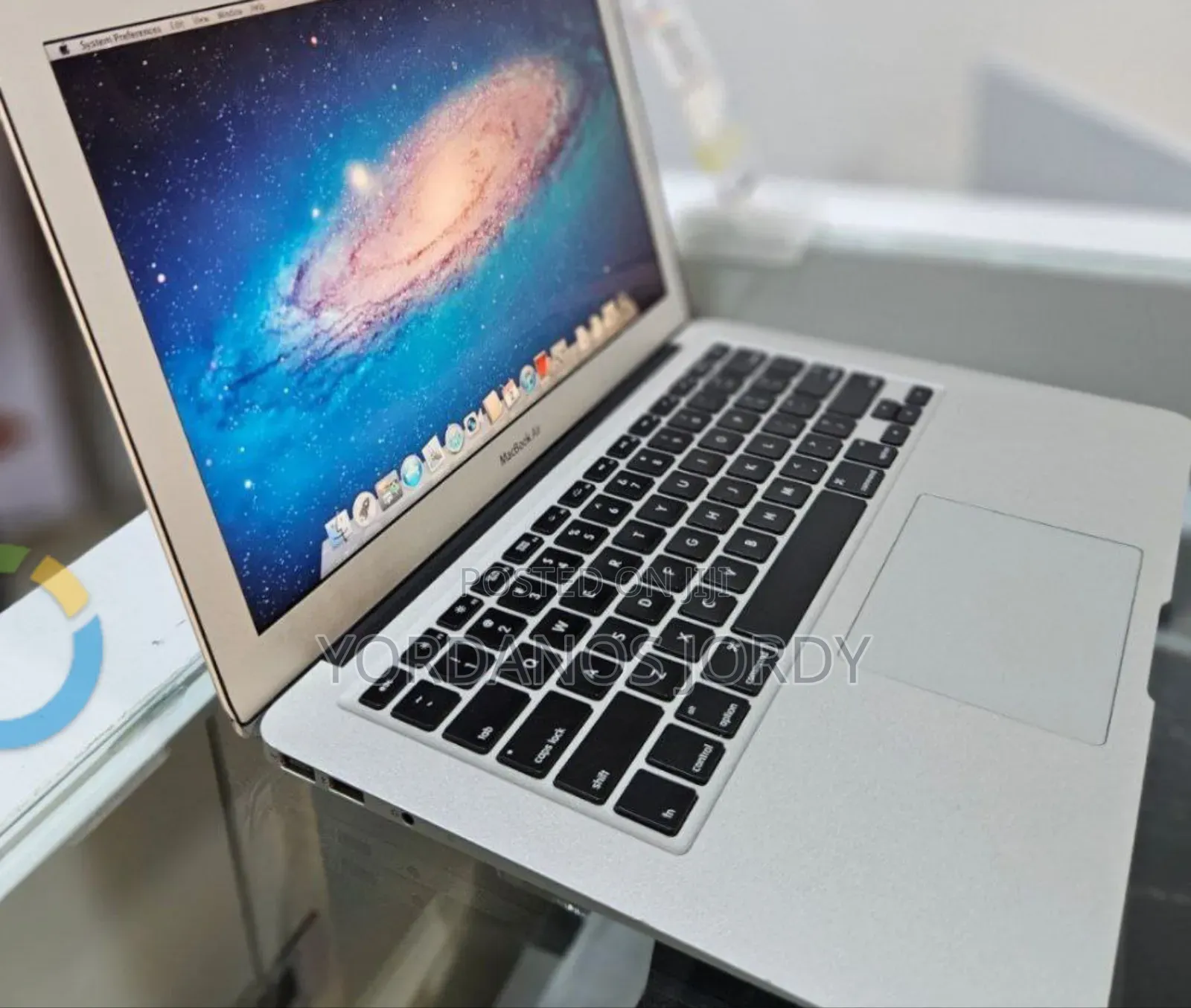 New Laptop Apple MacBook Air 2011 4GB Intel Core i5 SSD 128GB