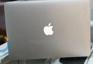 New Laptop Apple MacBook Air 2011 4GB Intel Core i5 SSD 128GB